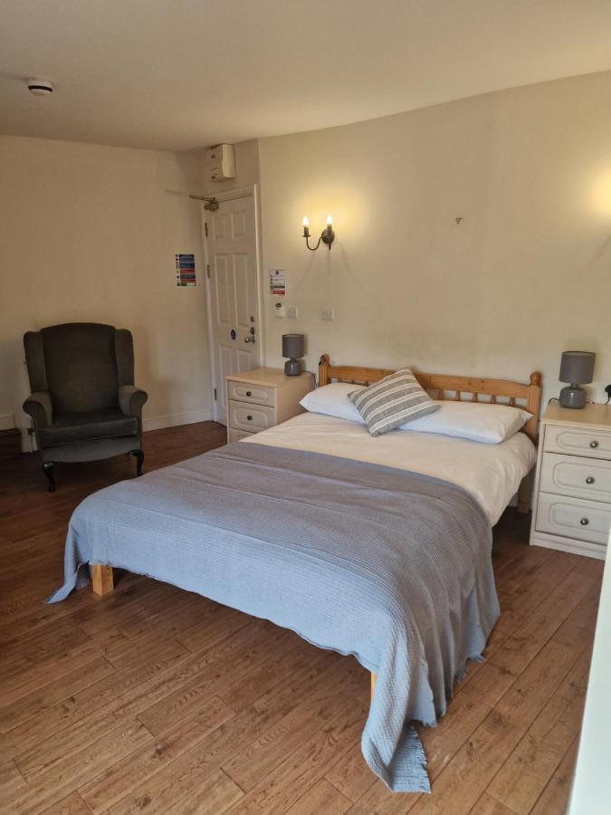 The Stowey Arms Bed & Breakfast Ексетър Екстериор снимка
